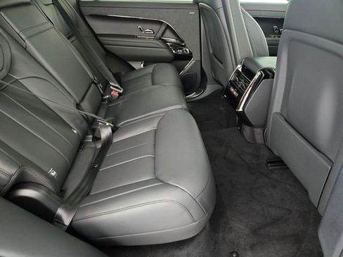 New 2026 Land Rover Range Rover Sport SE AWD/4WD image 17