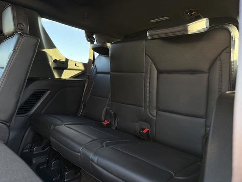 Used 2022 GMC Yukon Denali image 14