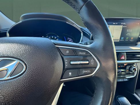 Used 2020 Hyundai Santa Fe Limited image 24