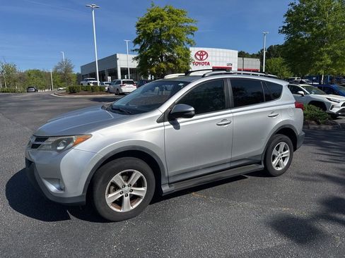 Used 2014 Toyota RAV4 XLE image 1