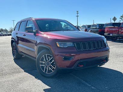Used 2021 Jeep Grand Cherokee Trailhawk w/ Premium Lighting Group
