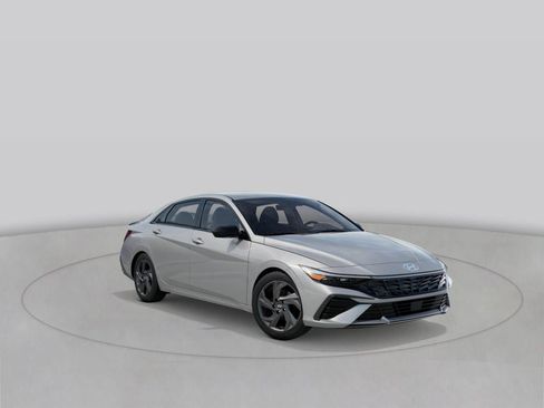 New 2026 Hyundai Elantra Sport image 2
