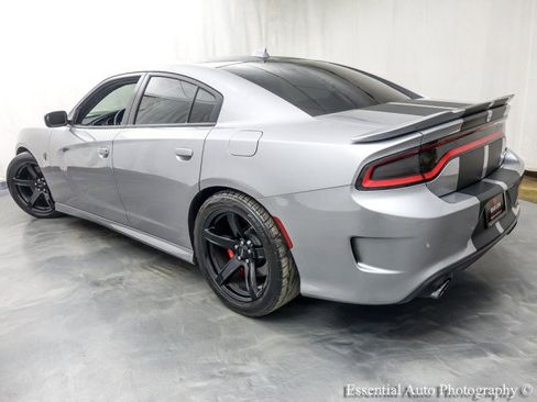 Used 2016 Dodge Charger SRT Hellcat RWD image 8