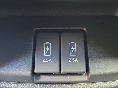 Used 2019 Honda CR-V Touring image 16