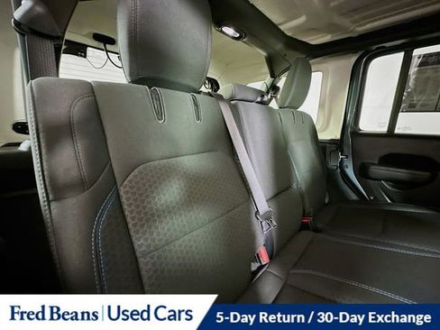 Used 2025 Jeep Wrangler Unlimited Rubicon 4xe AWD/4WD image 26