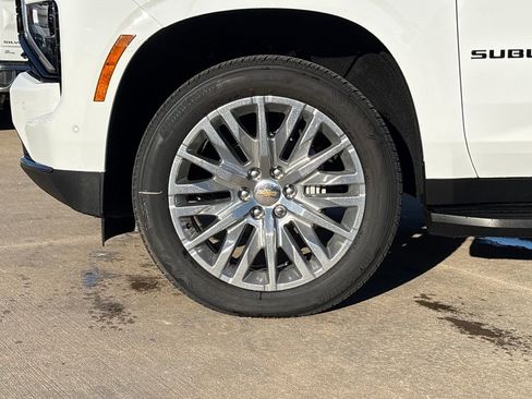 Used 2026 Chevrolet Suburban RST w/ Comfort Package image 34