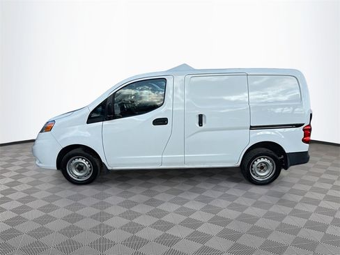 Used 2021 Nissan NV200 S w/ Sliding Door Glass Package image 9
