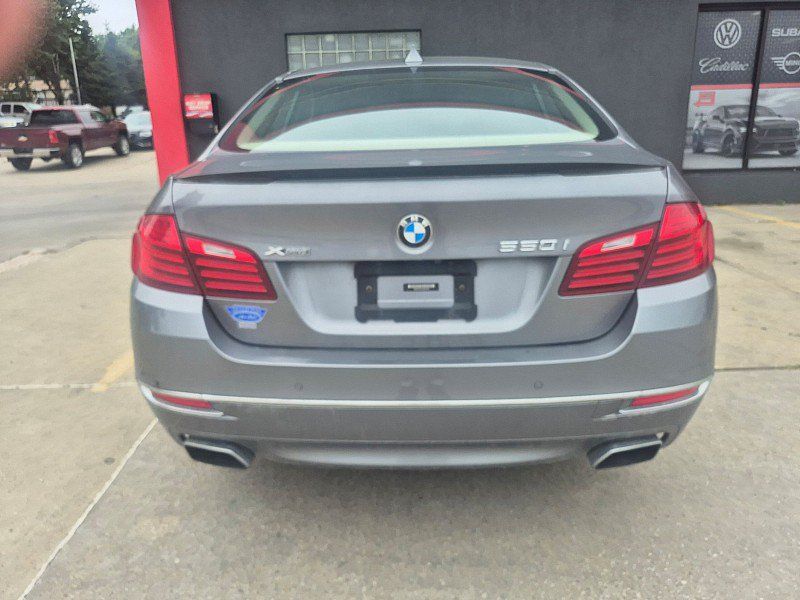 Used 2014 BMW 550i xDrive Sedan AWD/4WD image 4