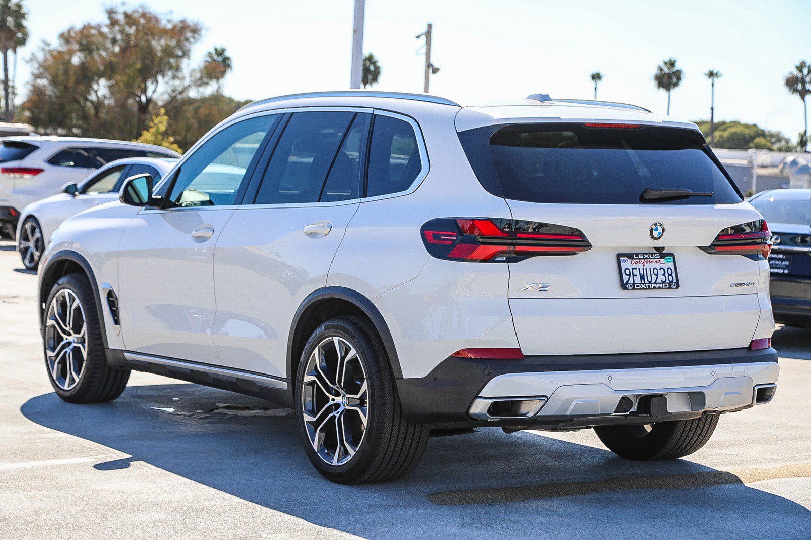 Used 2024 BMW X5 sDrive40i w/ Parking Assistance Package RWD image 5