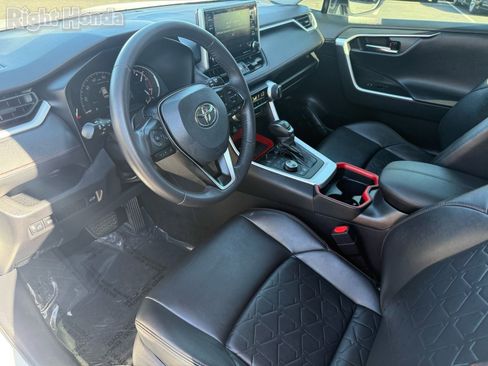 Used 2021 Toyota RAV4 TRD Off-Road image 12