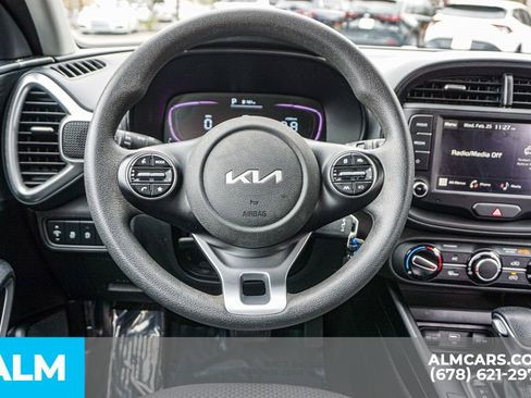 Used 2025 Kia Soul LX image 29