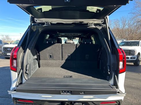 New 2026 Ford Expedition Tremor image 37