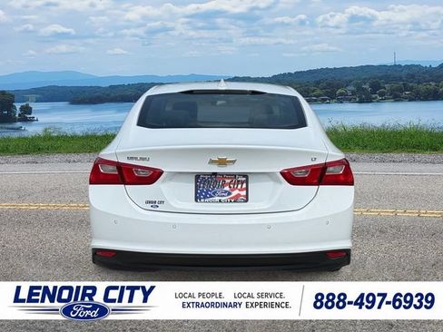 Used 2024 Chevrolet Malibu LT FWD image 4