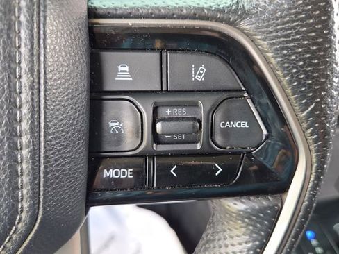 Used 2022 Toyota Tundra Limited AWD/4WD image 22