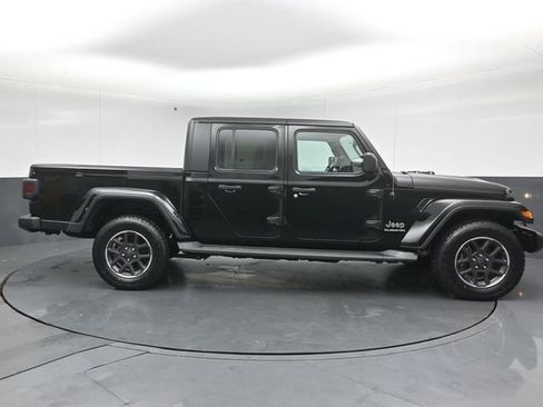 Used 2021 Jeep Gladiator Overland w/ Cold Weather Group image 8