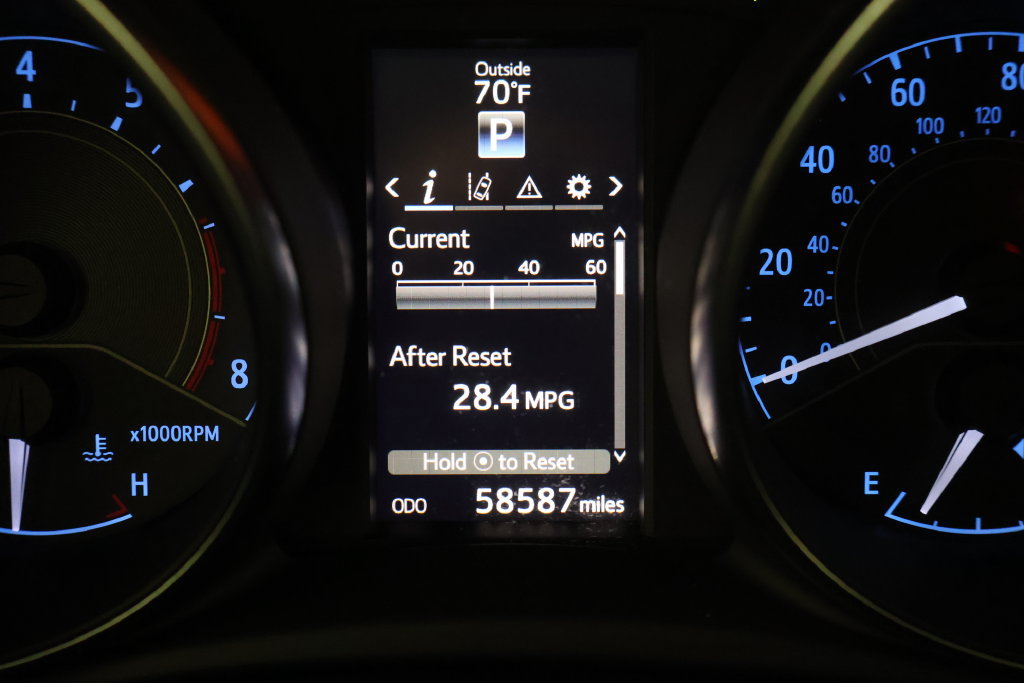 Used 2018 Toyota Corolla iM w/ All-Weather Mat Package FWD image 17