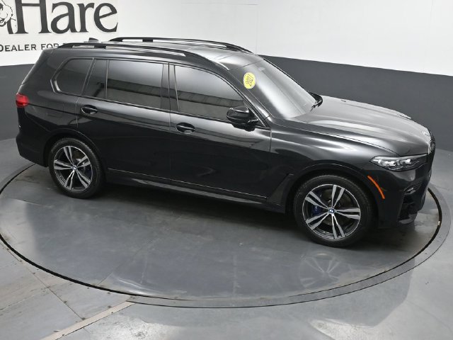 Used 2021 BMW X7 xDrive40i w/ M Sport Package AWD/4WD image 44