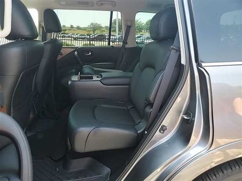 Used 2023 Nissan Armada SL w/ Captain's Chairs Package RWD image 14