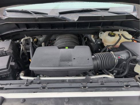 Used 2019 Chevrolet Silverado 1500 LT w/ All-Star Edition AWD/4WD image 10