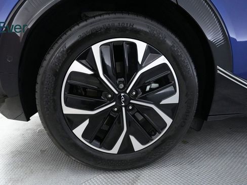 Used 2023 Kia EV6 Wind w/ Wind Technology Package image 20