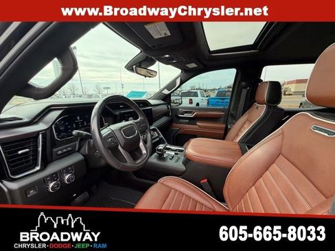 Used 2023 GMC Sierra 1500 Denali Ultimate image 13