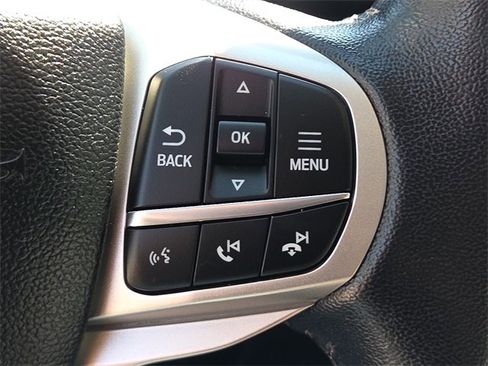 Certified 2022 Ford Explorer XLT w/ Equipment Group 202A image 24