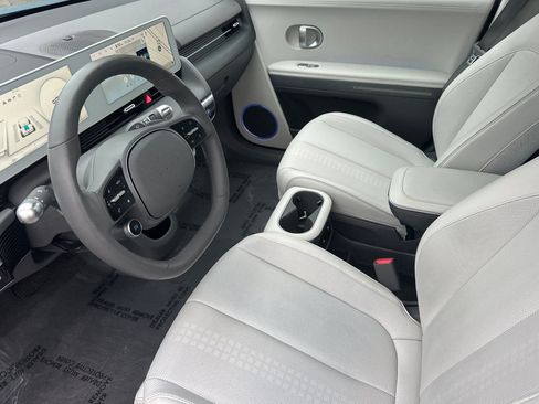 Used 2023 Hyundai Ioniq 5 Limited image 10