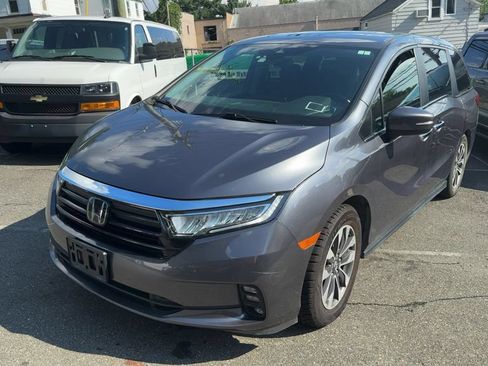 Used 2023 Honda Odyssey EX-L image 3