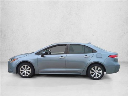 Used 2020 Toyota Corolla LE FWD image 8