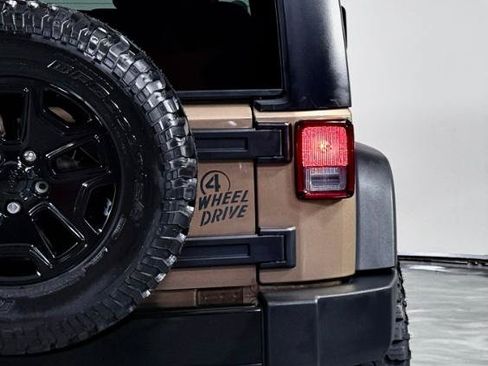 Used 2015 Jeep Wrangler Sport AWD/4WD image 14