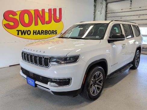 Used 2023 Jeep Wagoneer Series II AWD/4WD image 1