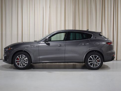 Certified 2022 Maserati Levante Modena AWD/4WD image 5