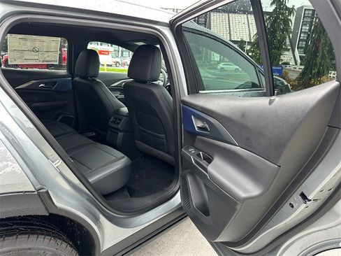 New 2026 Chevrolet Equinox EV LT image 13