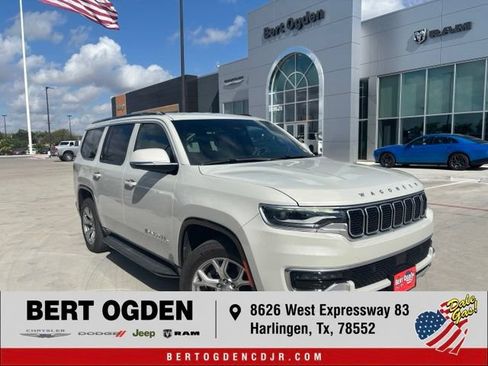 Used 2022 Jeep Wagoneer Series II AWD/4WD image 1