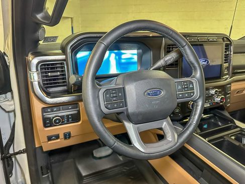 Used 2024 Ford F250 Lariat w/ Tremor Off-Road Package AWD/4WD image 27