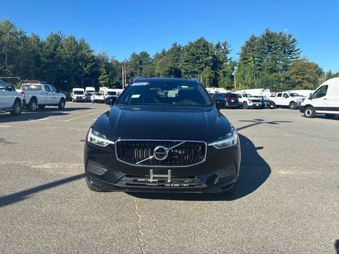 Used 2020 Volvo XC60 T5 Momentum w/ Protection Package AWD/4WD image 2