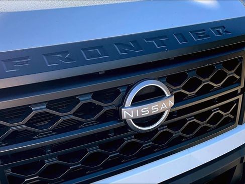 Used 2022 Nissan Frontier S w/ Technology Package image 30