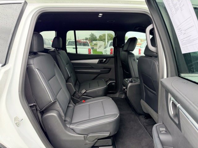 Used 2026 Buick Enclave Preferred FWD image 9