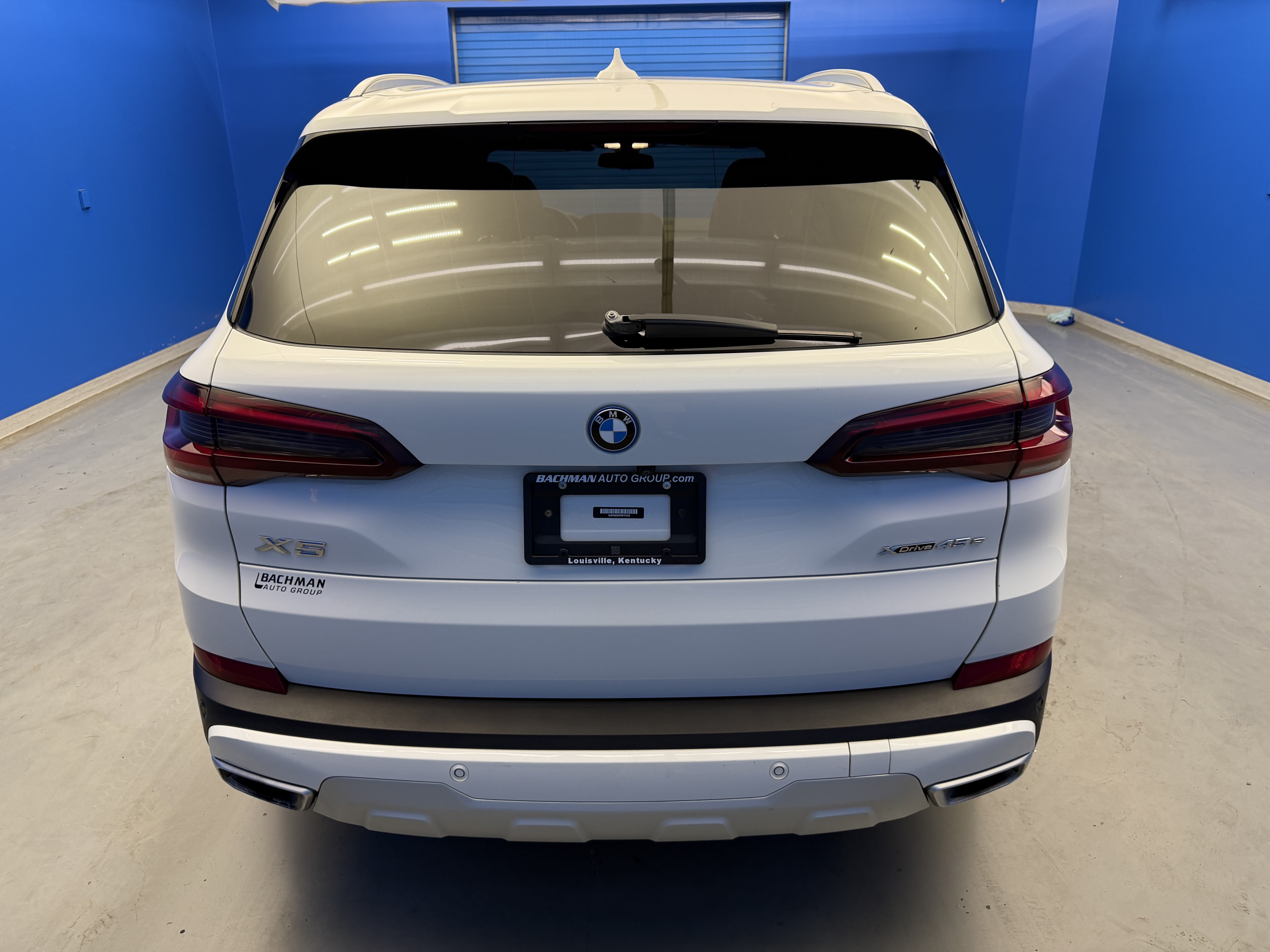 Used 2023 BMW X5 xDrive45e AWD/4WD image 6