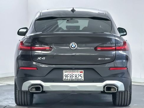 Used 2023 BMW X4 xDrive30i w/ Premium Package image 7