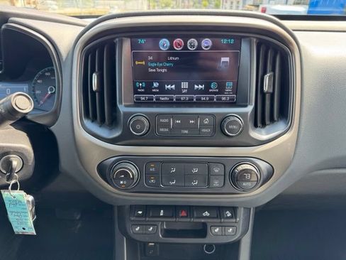 Used 2016 Chevrolet Colorado Z71 w/ Z71 Midnight Edition AWD/4WD image 19