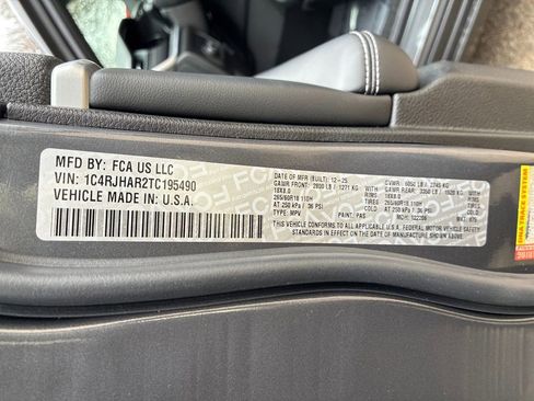 New 2026 Jeep Grand Cherokee Laredo image 28