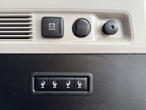 Used 2022 Jeep Wagoneer Series III w/ Premium Group I image 10