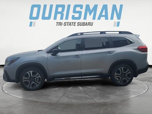 New 2026 Subaru Ascent Limited image 3
