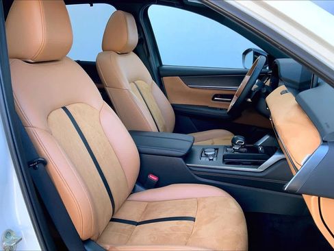 Used 2025 MAZDA CX-70 3.3 Turbo S w/ Premium Plus image 8