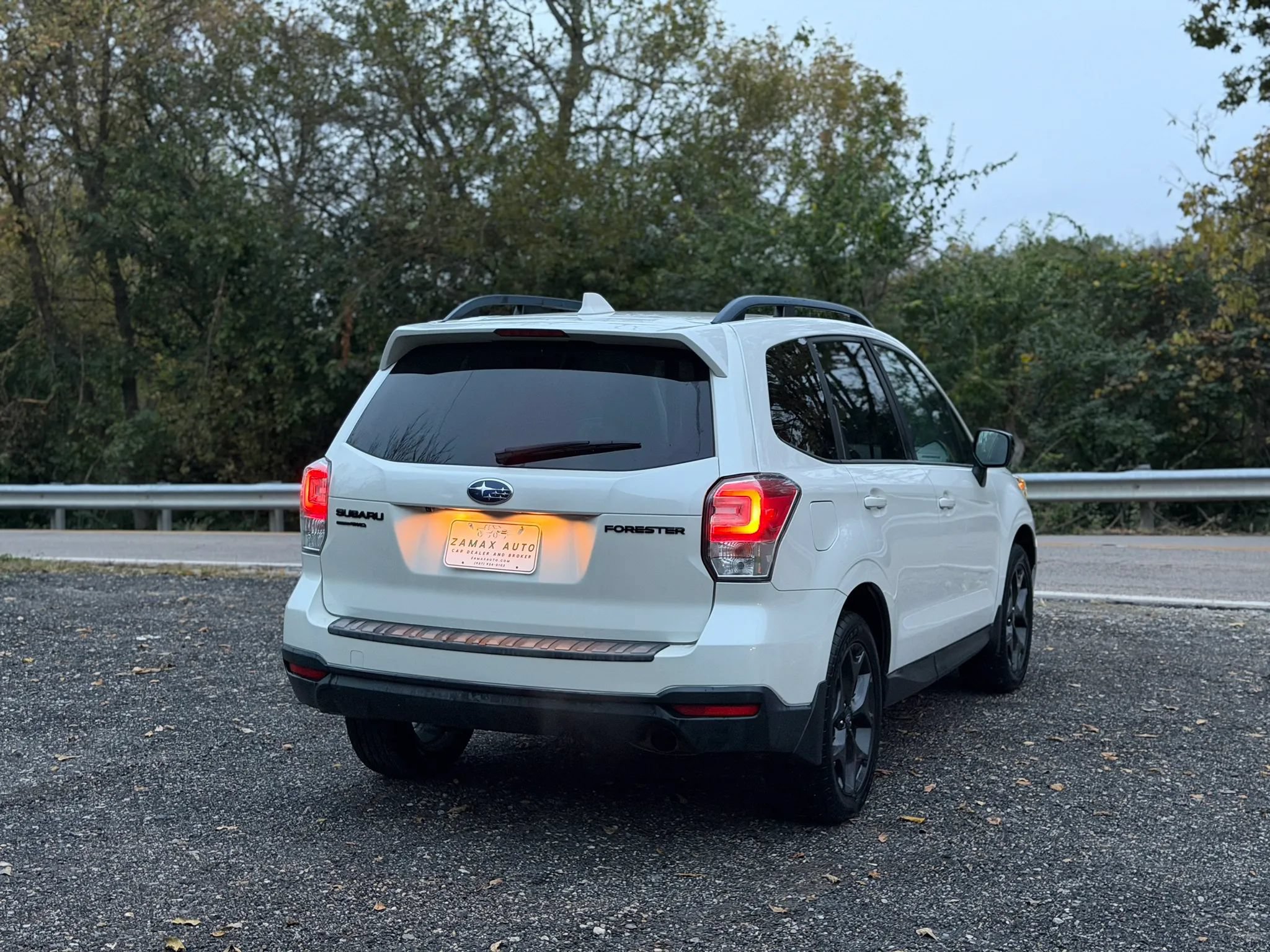 Used 2018 Subaru Forester 2.5i Premium w/ Protection Package #1 AWD/4WD image 12