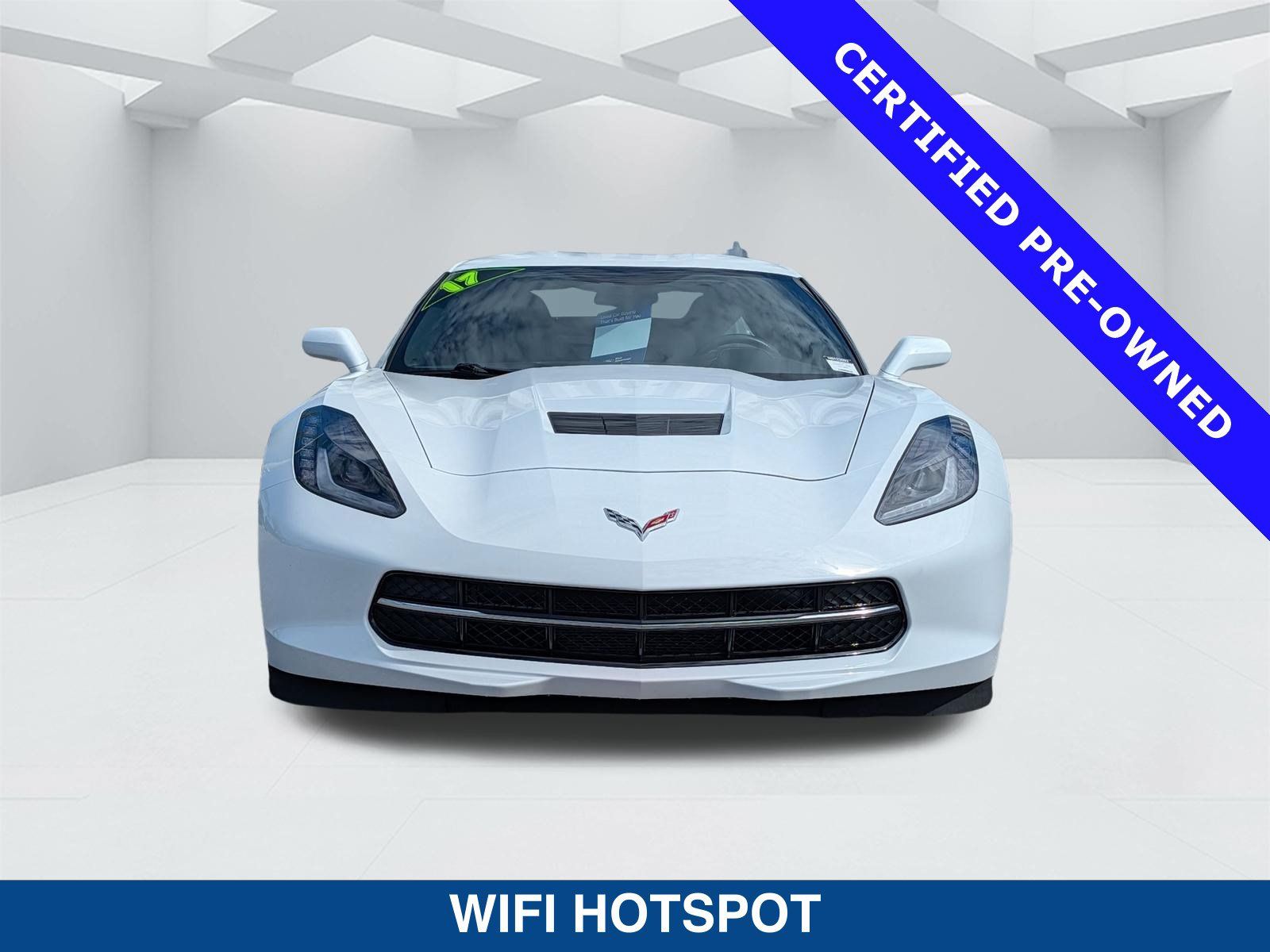 Used 2017 Chevrolet Corvette Stingray Coupe w/ 1LT RWD image 9