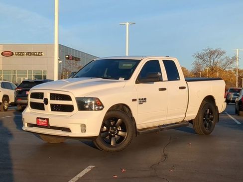 Used 2019 RAM 1500 Express w/ Express Value Package image 2