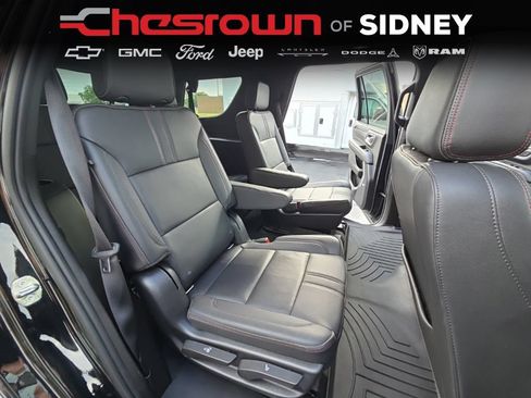 Used 2022 Chevrolet Tahoe RST w/ Luxury Package AWD/4WD image 32
