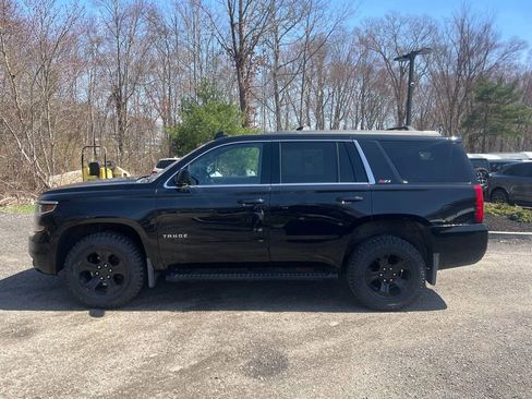 Used 2018 Chevrolet Tahoe LT w/ Z71 Midnight Edition AWD/4WD image 9